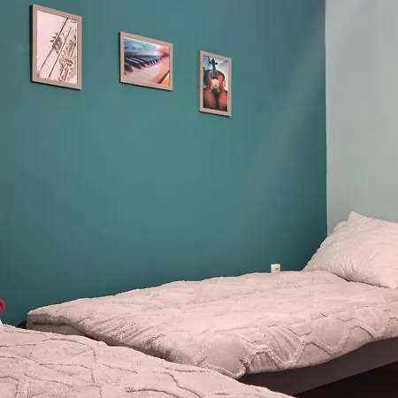 Petit3 Апартаменты *