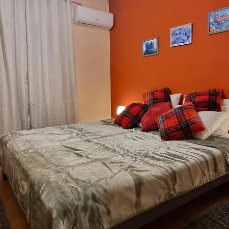 Апартаменты Petit3 Верия