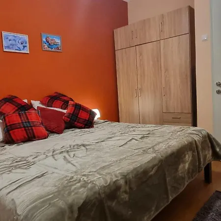 Апартаменты Petit3 *