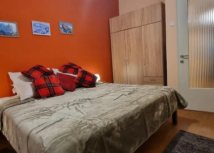 Apartamento Petit3 *